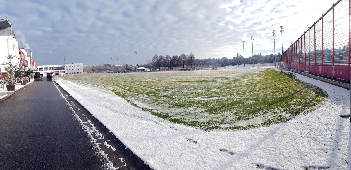 ❄️ 🌞 Servus von der Säbener! ⛄️ #MiaSanMia