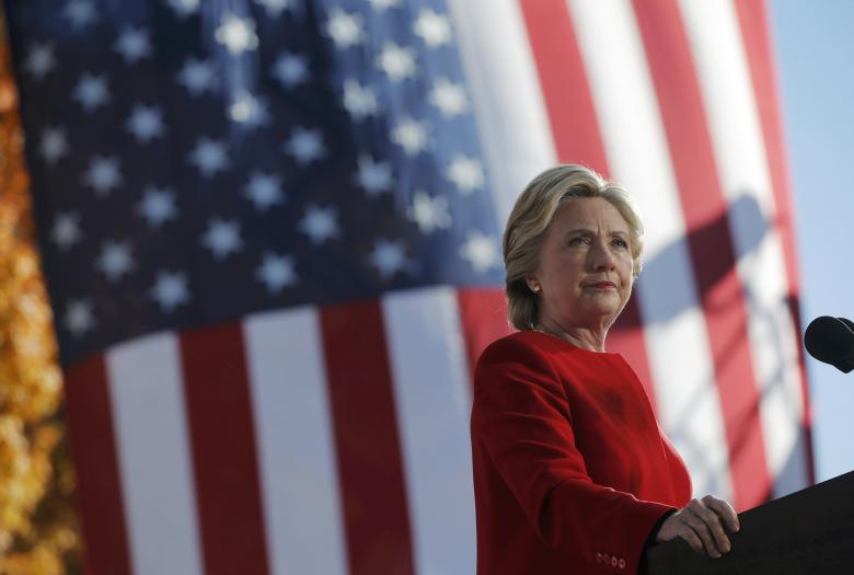Hillary Clinton comes closer than any other woman to winning the White House, but suffers defeat: reut.rs/2fDdT3i