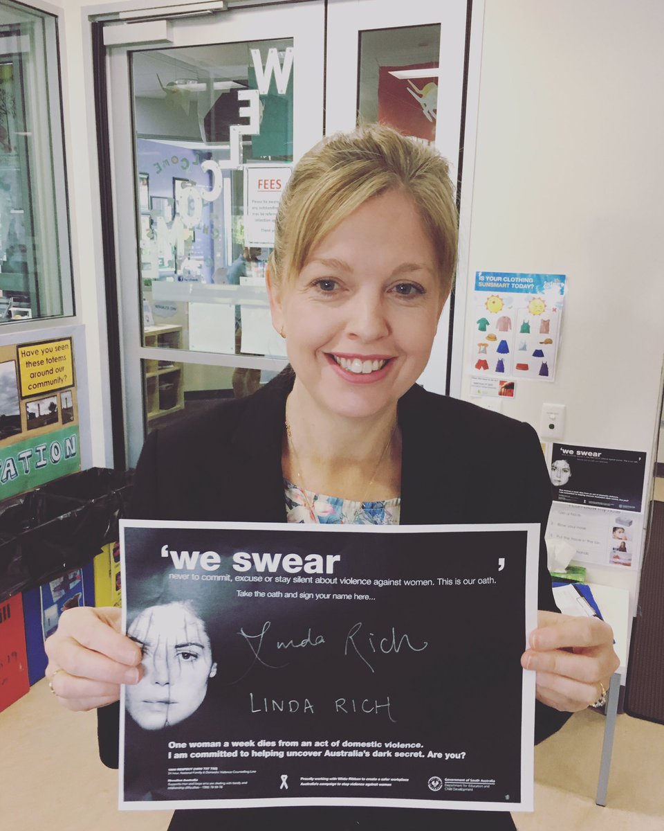 LAL_Rich's tweet photo. #decdWRD2016  #WhiteRibbonDay
1woman a week dies from an act of domestic violence. I am committed to helping uncover Australia's dark secret https://t.co/o8DoKw7CLW