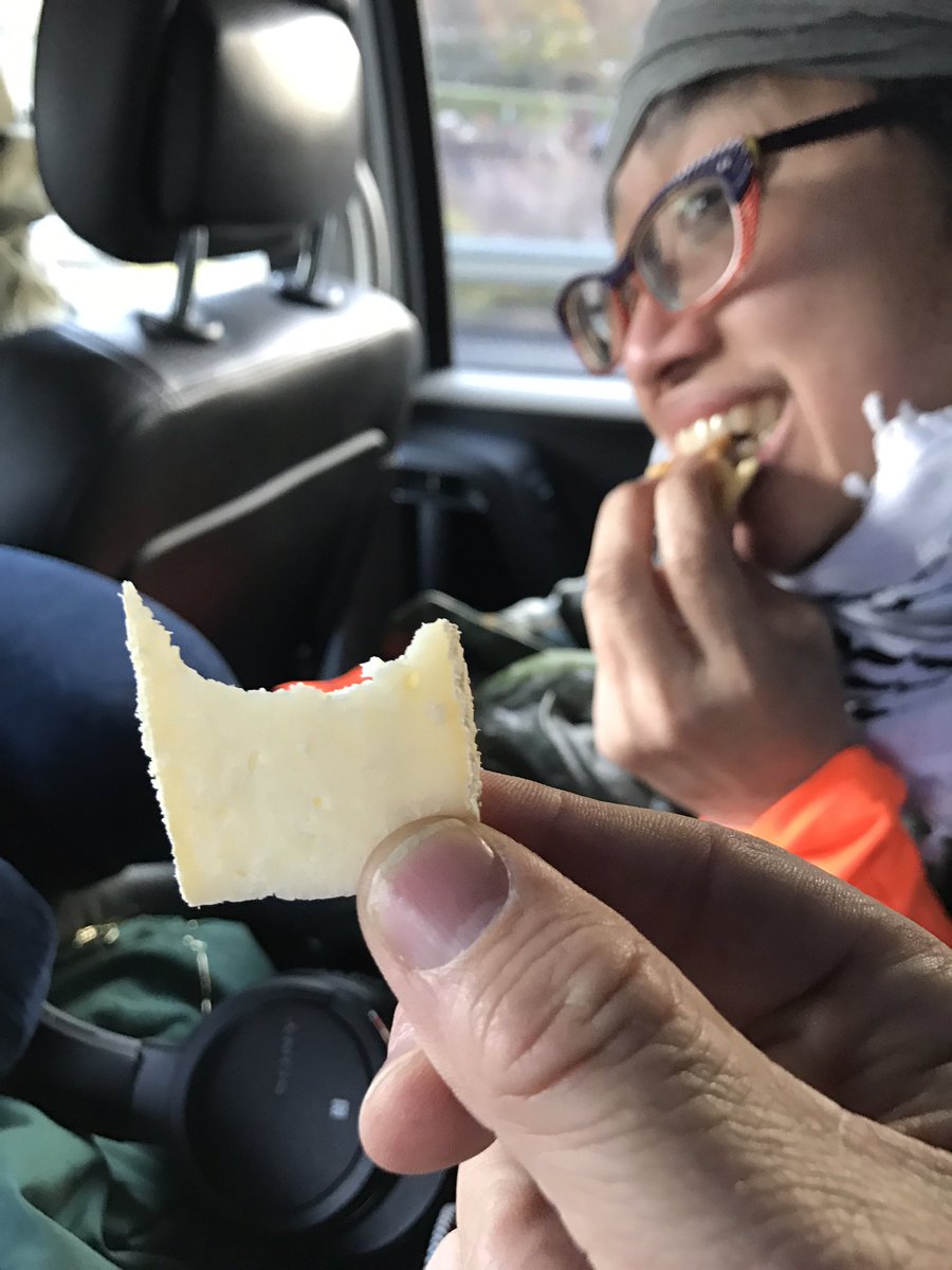 revsantoslyons's tweet photo. Homemade #goatcheese #ORNoDAPL (photobombing RayRay) https://t.co/0F2yGmJXaj