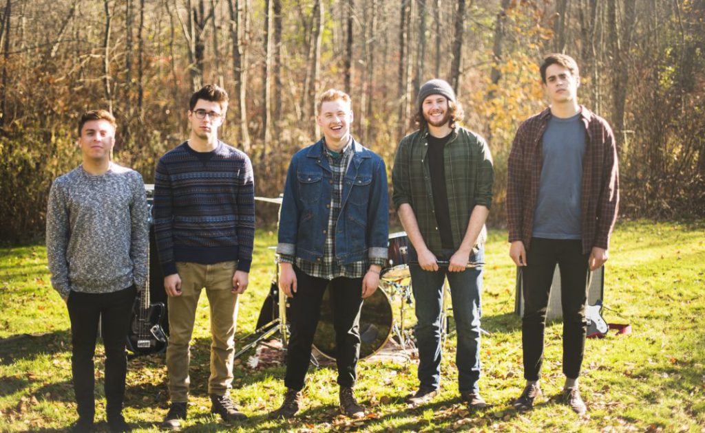 PREMIERE: <a href="/shiverbandma/">❄️shiver.❄️</a> set the "Mood" for new album with second sentimental single substreammagazine.com/2016/11/shiver…