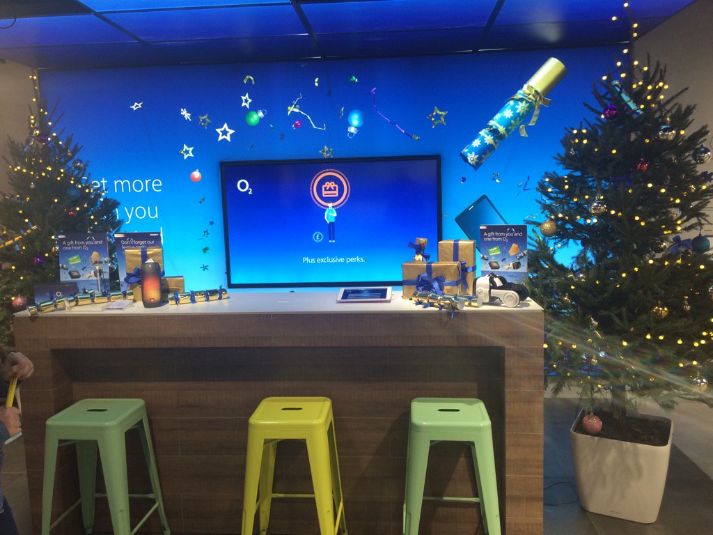 darklordstu's tweet image. Fun VR experience in Manc, &amp;amp; with a cardboard box of all things #o2manchestermarketst