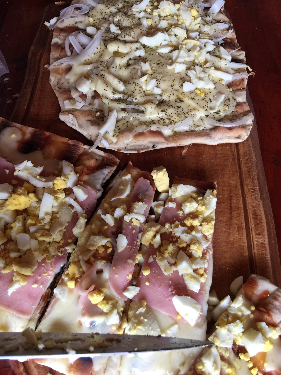 no meat, no problem. #grilledPizza #BBQ <a href="/BBQPictures/">BBQ Pictures</a>