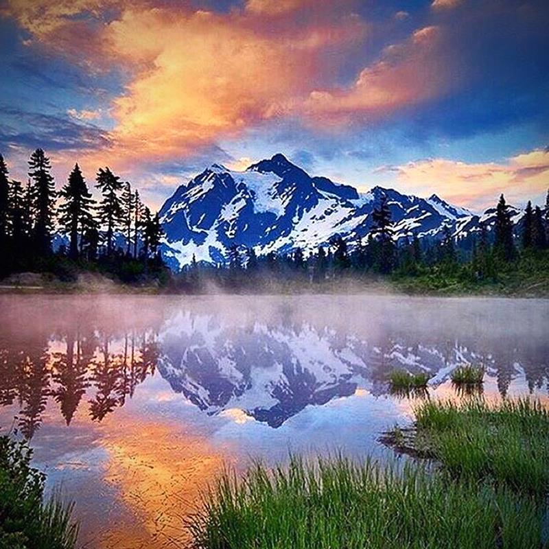 Nomadic_Station's tweet photo. ` 🚩 #theglobewanderer #trekking #wildernessbabes #neverstopexploring https://t.co/7XTKGHhu4N