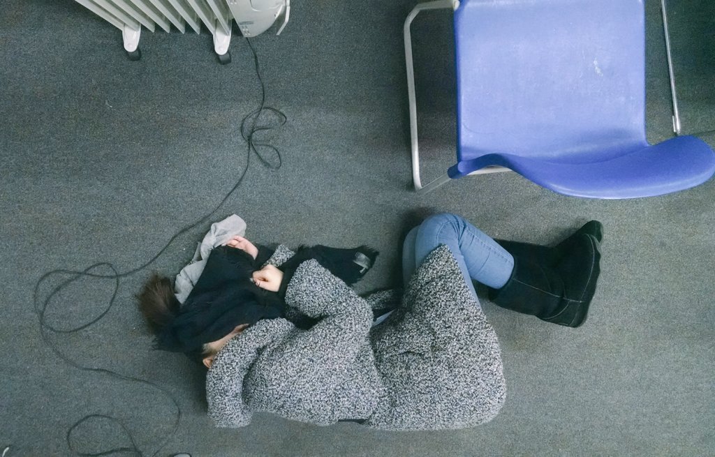 parallel__self's tweet image. Hand in madness! #lcc #lccgradschool #fmp