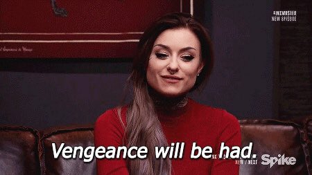 MotionlessWoman's tweet image. Guess who's back bitches.