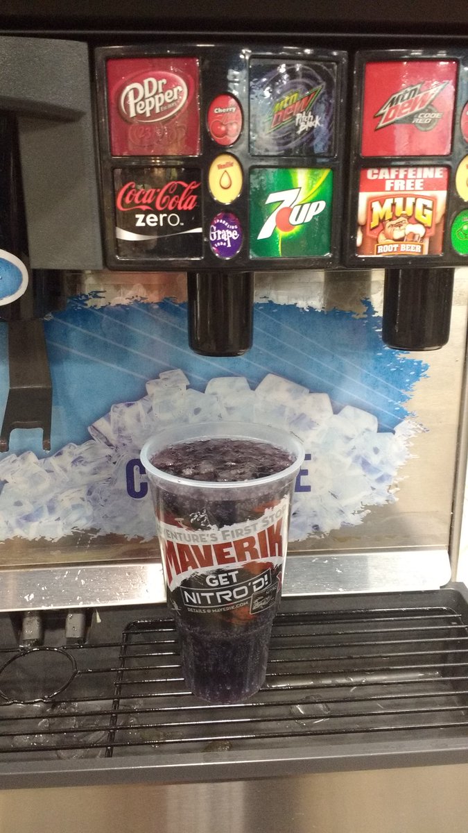 somsenater's tweet photo. @Maverik words fail express my thankfulness for #mtndew #pitchblack #dewcision2016 as a soft drink selection #Thanksgiving https://t.co/1qFf9ZKqPr