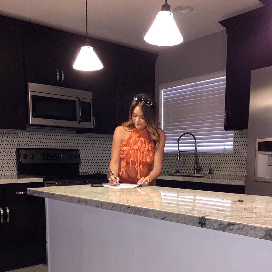 rexalynnwalberg's tweet image. WE ARE RECORDED are a Realtor&apos;s fav words! Congrats 2my patient Seller &amp;amp;2 the excited Buyers! #GOLIATHCOMPANY #RealEstate #GOLIATHPROPERTIES