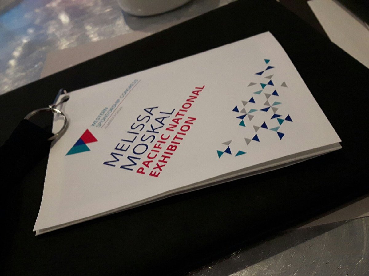 melissamoskal's tweet photo. @wsc_forum loving the innovative name badges/programbook- #eventnerd - can't take the event planner out of me! https://t.co/mQ20w0wQJv