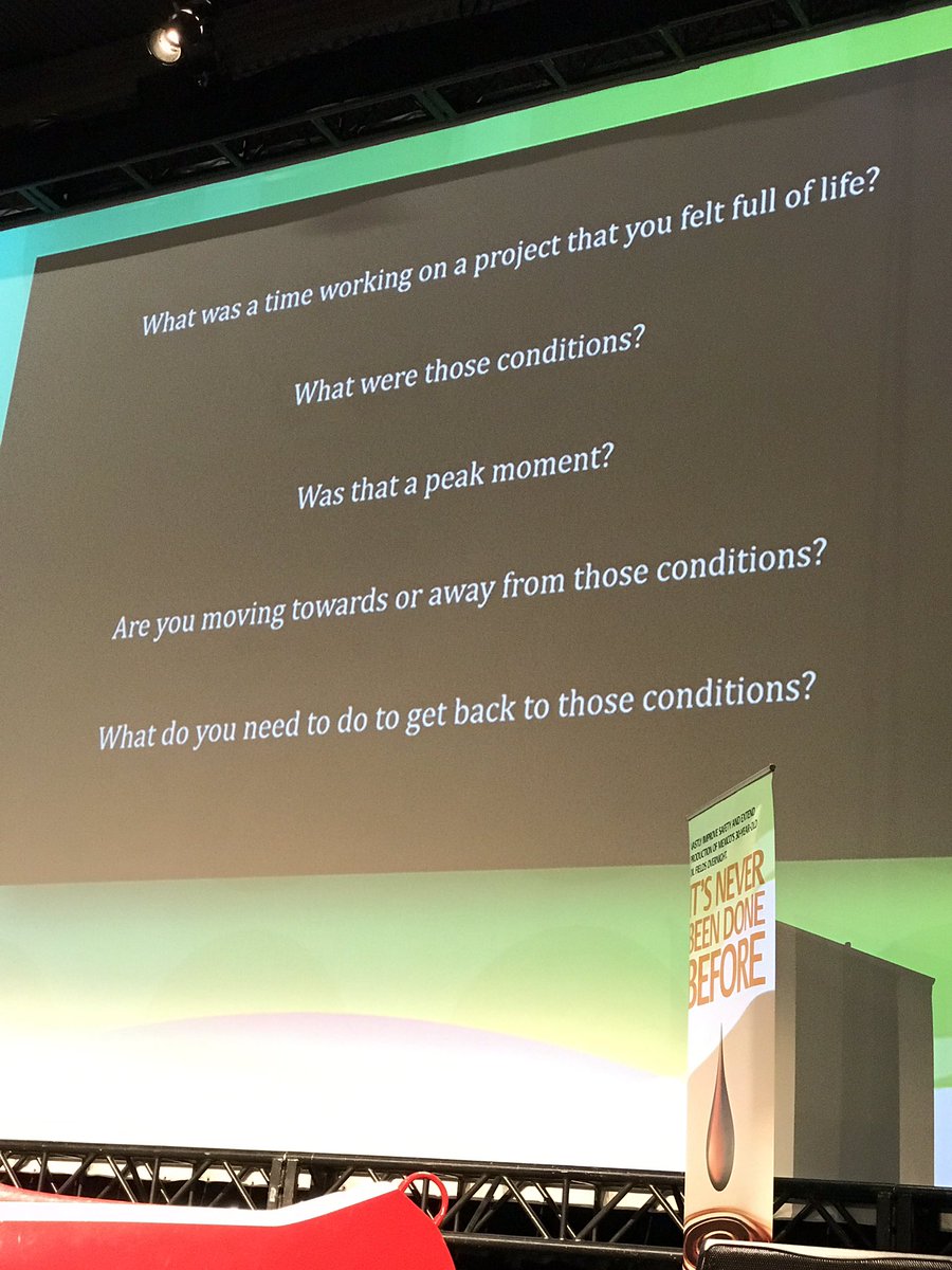 malteserus's tweet photo. pondering "What's your peak moment?" Question from #keynote @nmpanek #pdcyyc https://t.co/oMwYPfUc3g