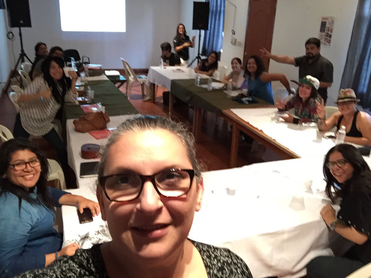 katiacardenal's tweet photo. Disfrutando de la compañía de mas amigas Cantautoras en la 9na edición del #fidcan 2016 @BasilElsa  @sofarojo @Nosjuimosni  @ChacuaTool https://t.co/ZP8qg9ffo7