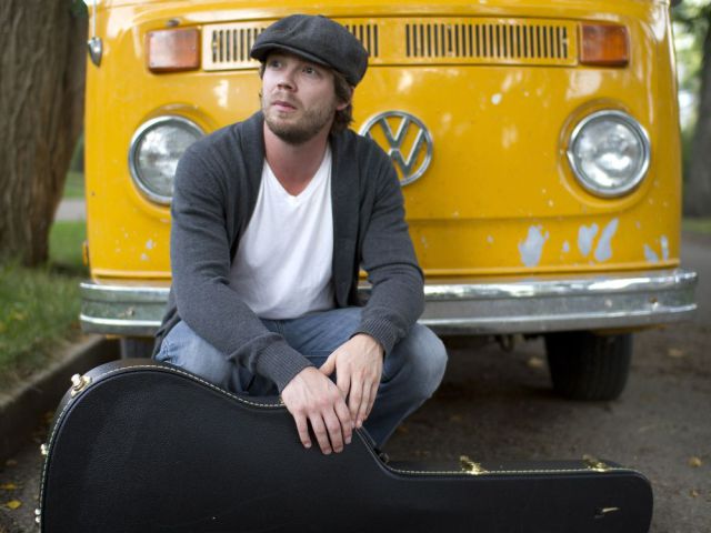 Edmonton musicians perform to raise money for Standing Rock protest ow.ly/MgcZ306tgIP