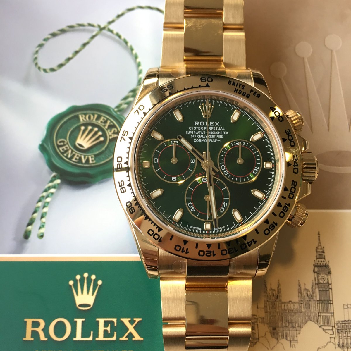 GlobalWatchShop's tweet photo. Rolex go green!  https://t.co/Cl0f2StSW2 #Baselworld2016 Available now https://t.co/5SUj9GkX7N