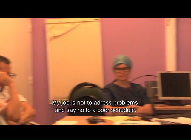 MonicaKeyzer's tweet photo. 💉#idfa docu Burning Out operatiefabriek,dikke hork-artsen+💍 tijdens operatie,chaotische organisatie,ruzies https://t.co/zMd3pbycU4 #IDF2016 https://t.co/OibMglS3rF