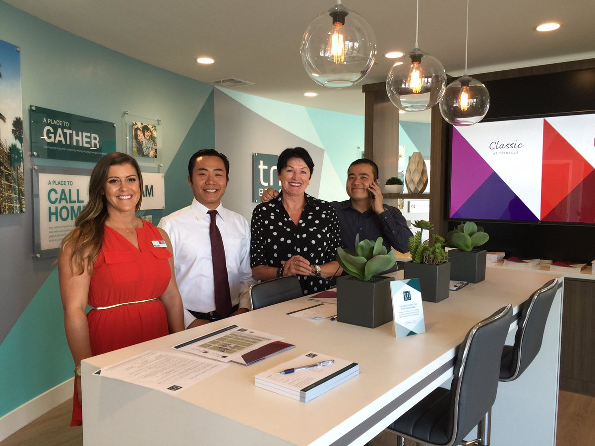 A friendly hello from our #Tribella team. Learn more here: bit.ly/Tribella #SantaAna