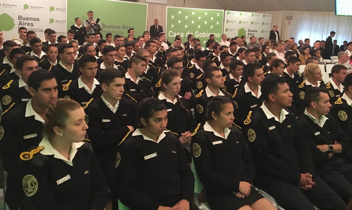 ManesF's tweet photo. Allí compartí, con más de 200 cadetes del sistema penitenciario, el valor transformador de la #educación en contextos de encierro. https://t.co/m4FdPRjOUG