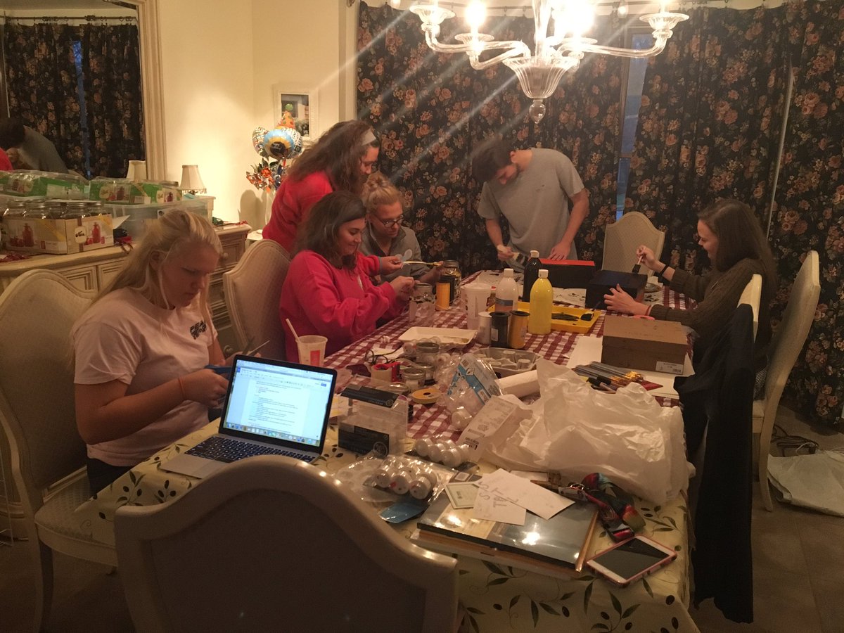 STLight__'s tweet image. Our wonderful team is working SO hard to ensure that December 2nd goes perfectly!! WE CANNOT WAIT TO SEE YOU THERE - DON'T MISS IT ‼️💡