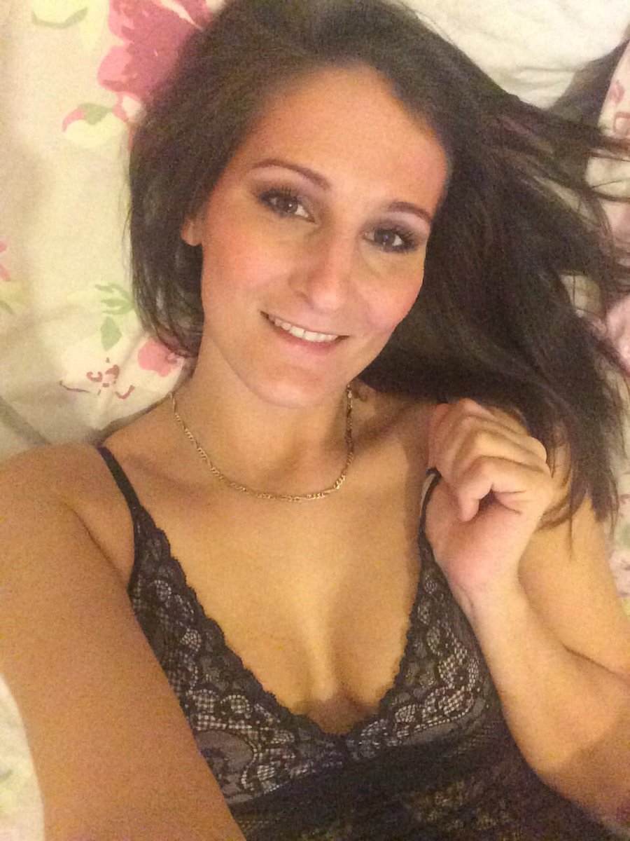 TheOnlyWayIsXXX's tweet photo. Delicious Jozaline online now and ready to tease the filthy out of you https://t.co/BtQWBhVFVn
@AdultWorkcom https://t.co/B8lHGV018i
