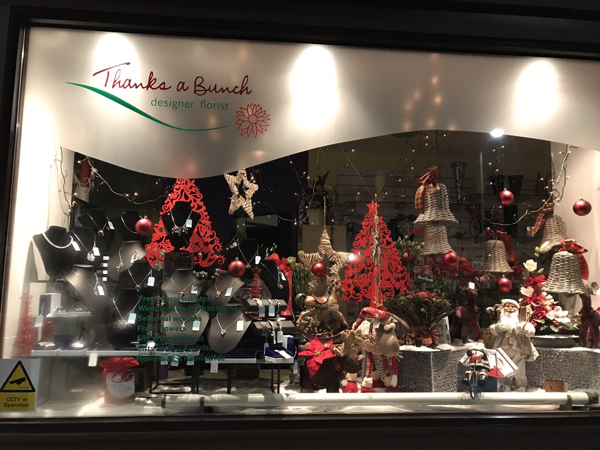 thanksabunch16's tweet photo. New Season Jewellery just in today! Fabulous new designs on display + lots more inside! #christmasgift  #allthatglistens #indulgence https://t.co/JXTuUKsK3U