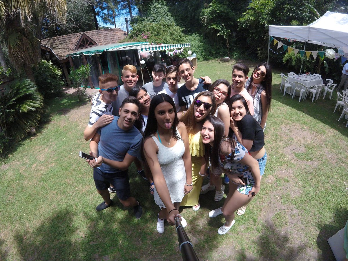 Eugystorres's tweet photo. Más fotos!!!
#XVcande
@cande_bel https://t.co/xqjoJNU3pW