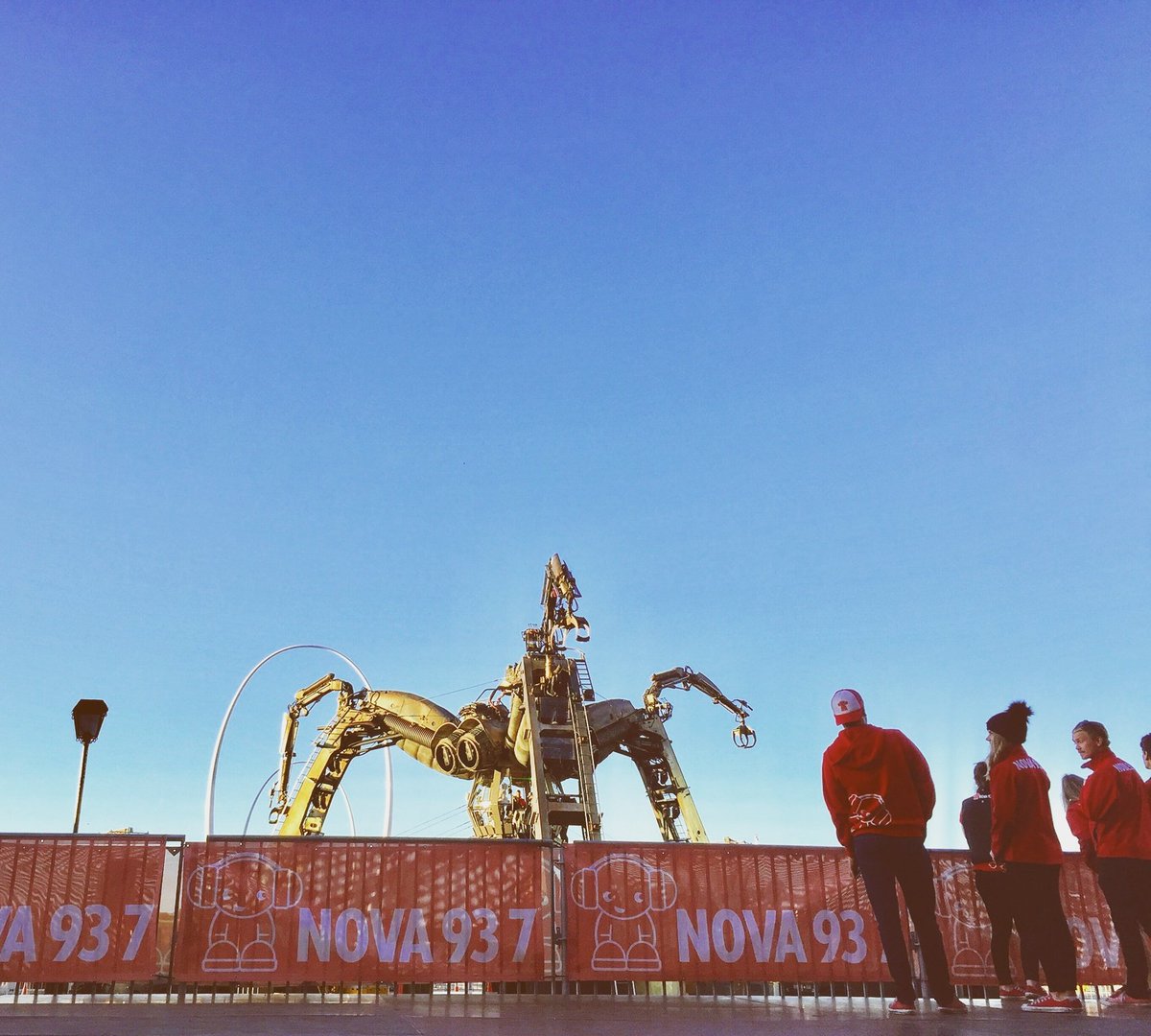 ArcadiaAus's tweet image. The guys from @nova937 broadcasting LIVE from our #Spider this morning at #ElizabethQuay 👌🕷 #ArcadiaAus