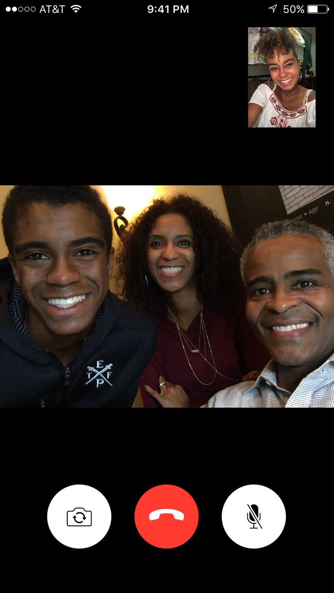 Jones1Macky09's tweet photo. Forget Facetiming, I can't wait to bug these nuggets in person. 😏 #Jonessquad #KeepingupwiththeJoneses #Bffs https://t.co/WG9pkSW788