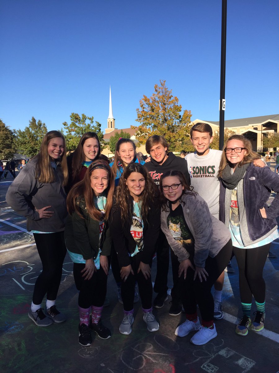 HarperMayfield's tweet photo. #dnow2016 https://t.co/FPJL59ysBe