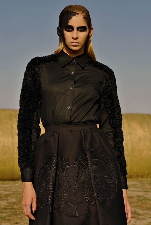 ofmariasecas's tweet photo. 👉  https://t.co/4w8R5fkjrT 👈

#beablackramornot #pretacouture #madeinbcn https://t.co/8nBoztBOSw