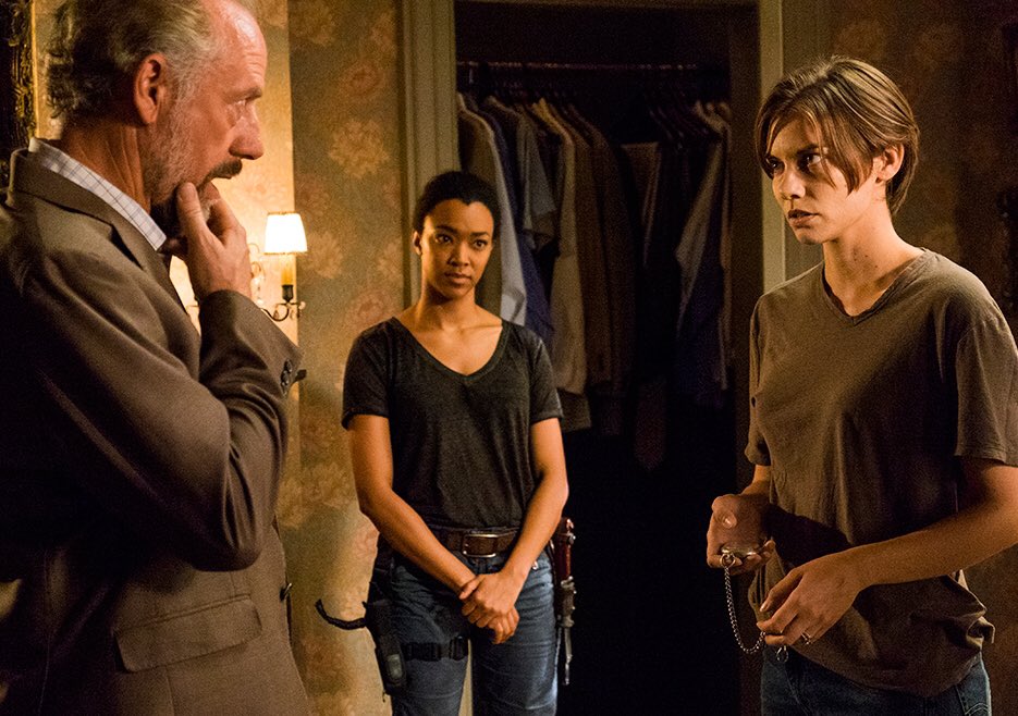 WalkingDeadIT's tweet photo. Maggie Rhee 😎 #FoxTheWalkingDead https://t.co/x5ytRUrS7k