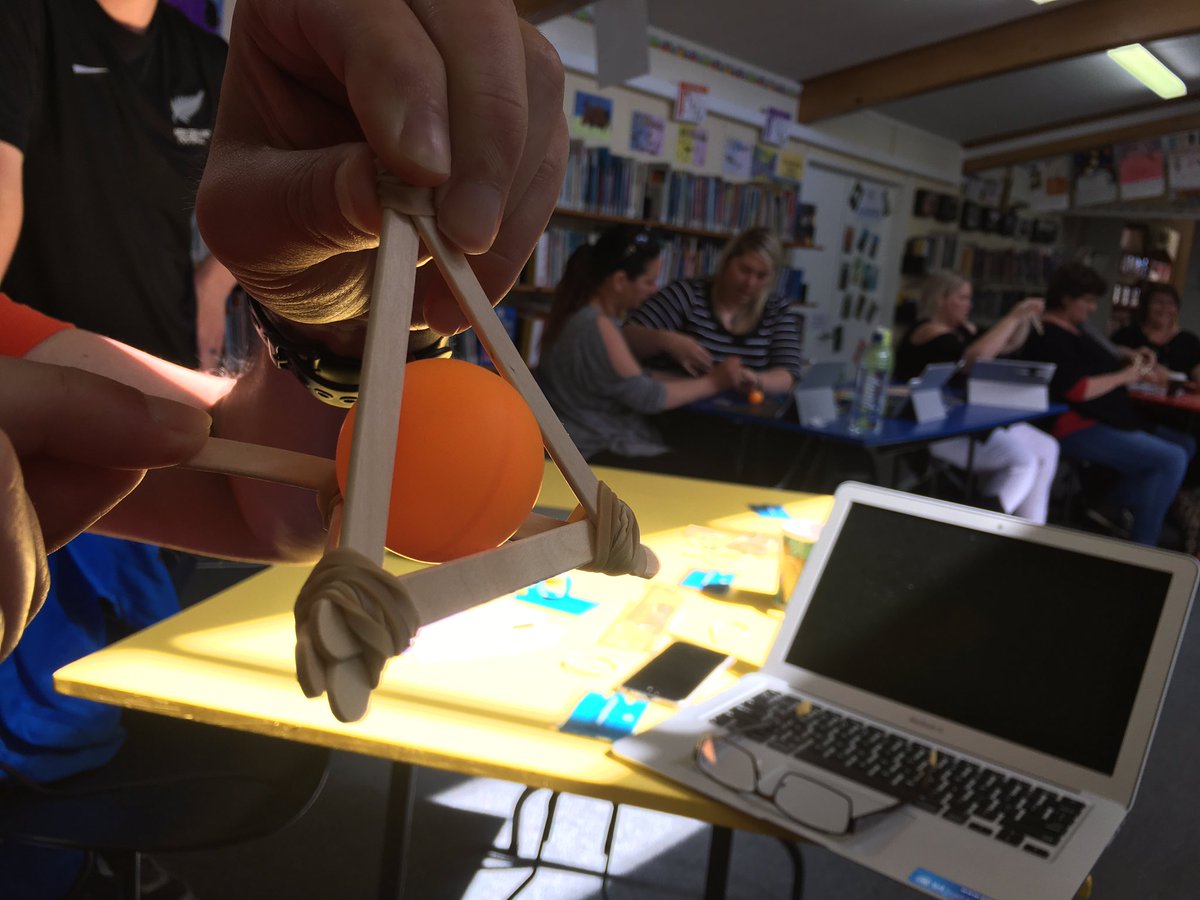markherringnz's tweet photo. Today's STEM workshop has started with some amazing designs! #STEMUTB #designthinking #STEMeducation https://t.co/OSRxdo5Mw6
