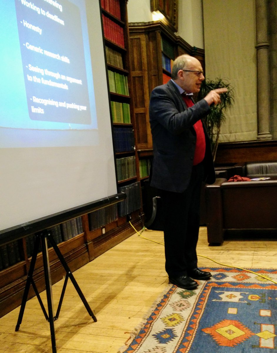 Emma Brennan (EmmaEditorial) Twitter