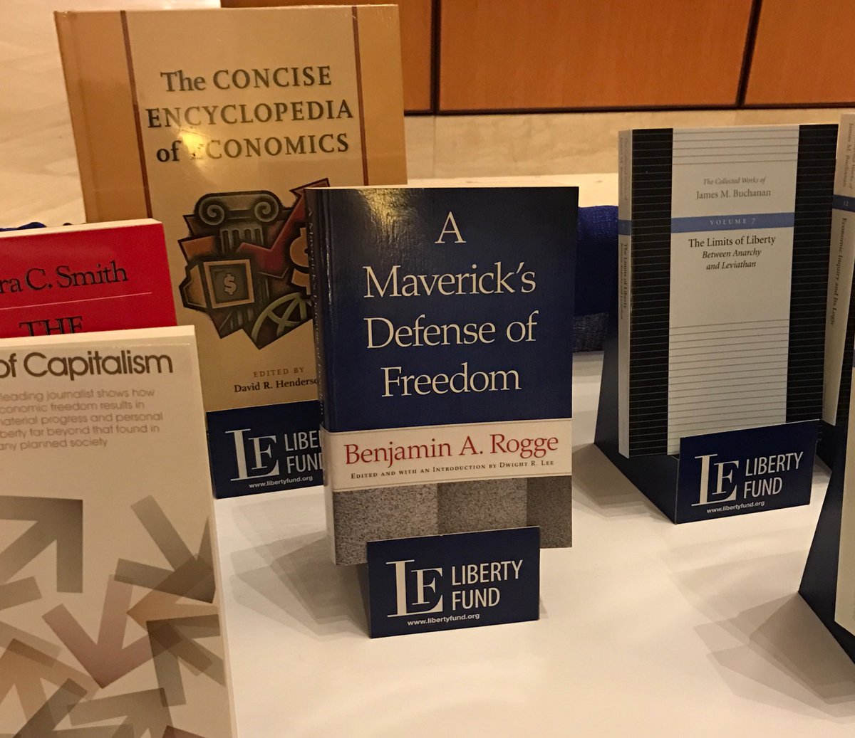 Snowtini's tweet photo. Wabash economist Ben Rogge still representing @WabashCollege at the #SEA2016 https://t.co/slZU22staH