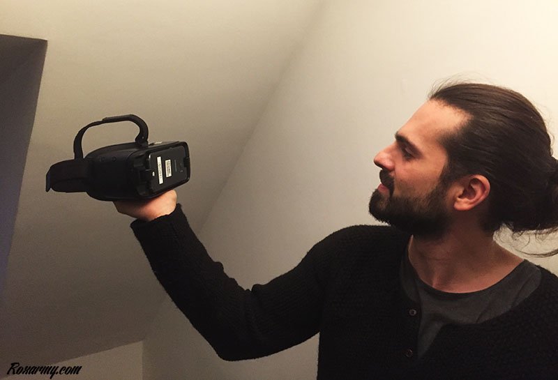 pascalparole's tweet photo. Etre ou ne pas être prend tout son sens avec l’expérience interactive #PRADAxPRADA conçue par @DV_Mobile @agence_youtoyou et Unicorn #GearVR https://t.co/DXgGnsCehi