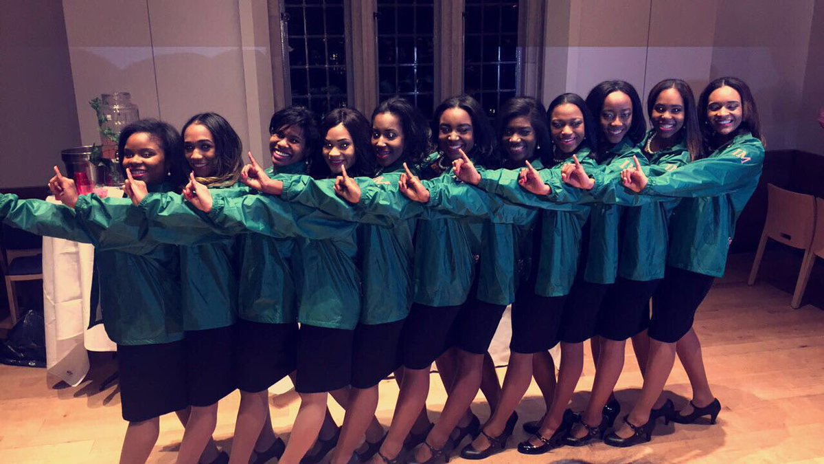 Hmbee_'s tweet photo. I GOT MY PEARLS 💕💚thank you to the ILLUSTRIOUS IOTA MU Chapter for making me an Alpha Woman! S/o to DP @misshoopznheels &amp; ADP @Alex_Nicole25 https://t.co/b8d82RdGEU