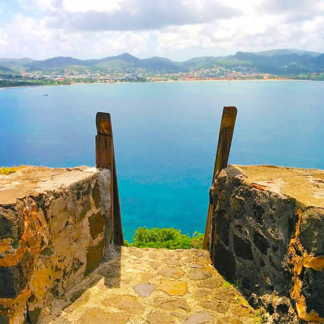 LandingsStLucia's tweet photo. Currently being blown away by sea breeze and amazing ocean views. 🌊  #FortRodney ll Photo: l_wills https://t.co/3gU59PT4DP https://t.co/4iZqsn6CFQ