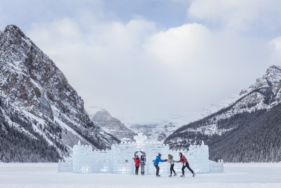 You're making us blush: 18 images that prove Canada is the most gorgeous winter destination via <a href="/MatadorNetwork/">matadornetwork</a> ow.ly/LBJv306om0I