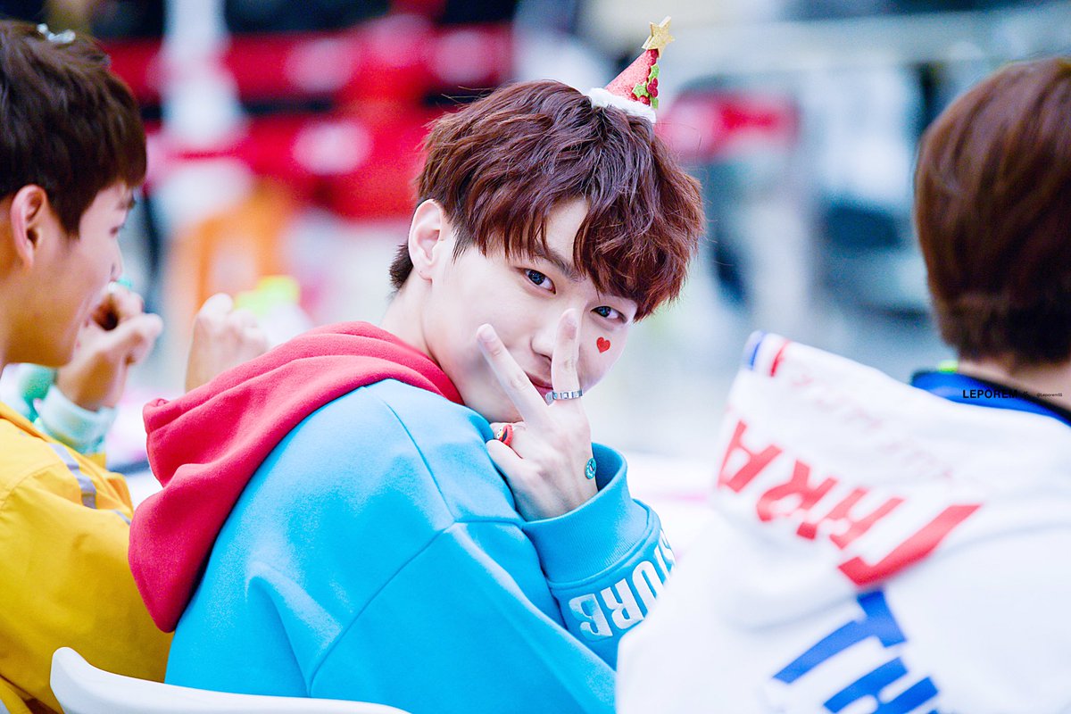 161120 Coex fansign ♡ fantaken cr. Leporem #빅톤 #승식 #seungsik #victon