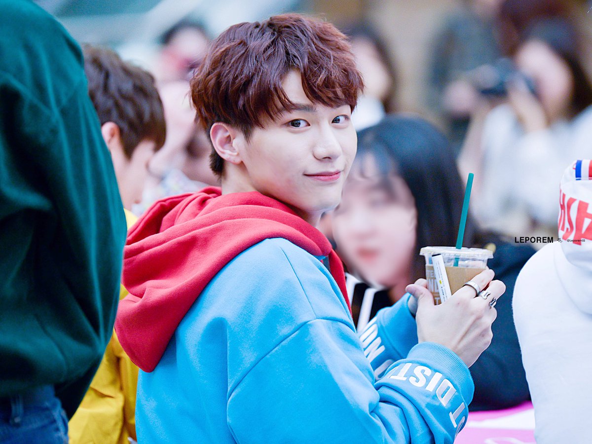 161120 Coex fansign ♡ fantaken cr. Leporem #빅톤 #승식 #seungsik #victon