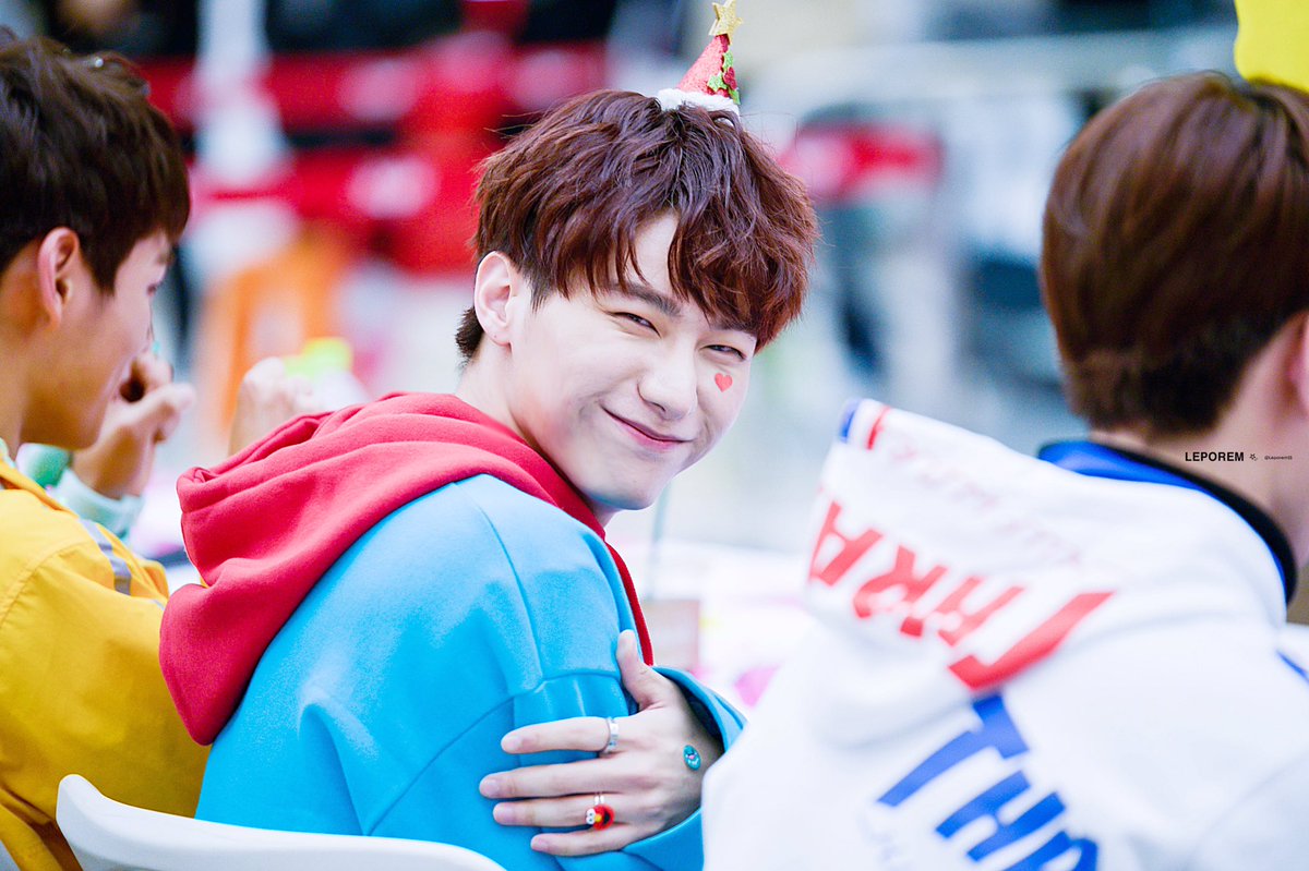 161120 Coex fansign ♡ fantaken cr. Leporem #빅톤 #승식 #seungsik #victon