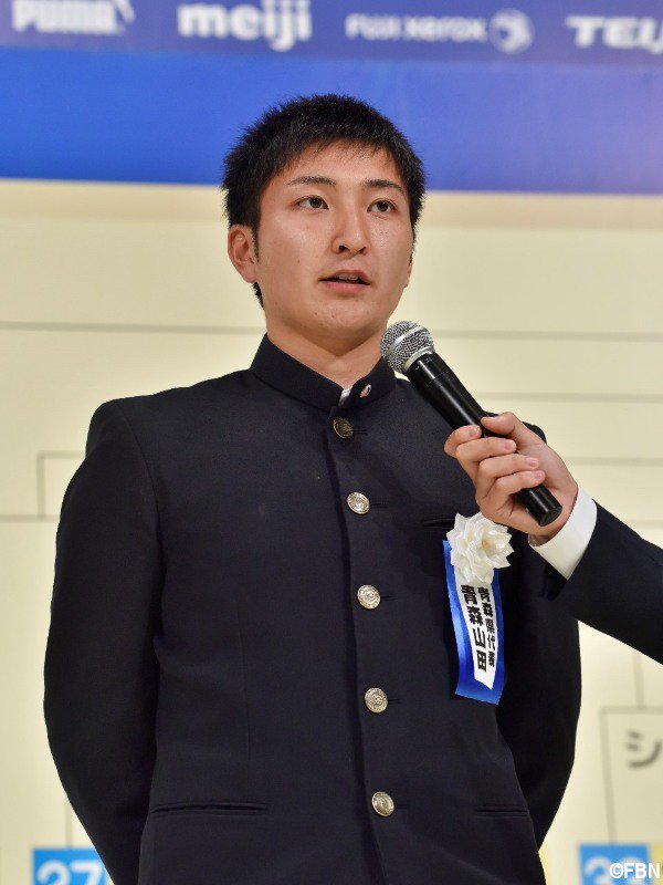 gekisaka's tweet photo. 【写真特集】[選手権]出場決定47校の代表者たちの“決意表明”:Bブロック編(12枚) https://t.co/wKoLFhJelv #gekisaka https://t.co/35cPGPJBWZ