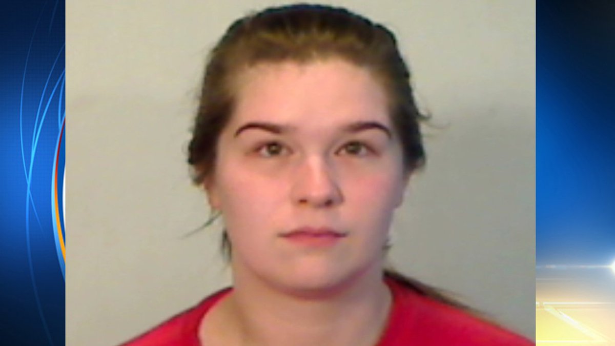 Caregiver accused of abusing boyfriend's 72-year-old mother bit.ly/2gbSP8g?utm_me… https://t.co/of4ohWtmOw