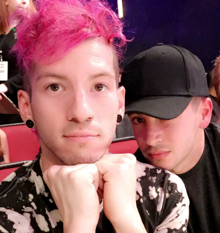 cheerforlife005's tweet photo. Drake And Josh  is my favorite anime. Why couldn't it be Tyler and Josh? https://t.co/4OdCqEfrW9
