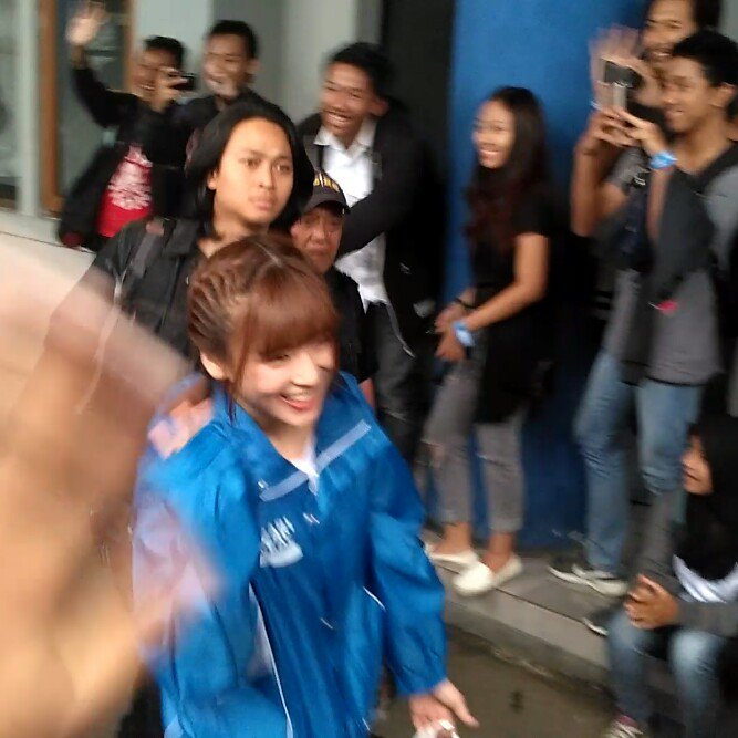 mbak <a href="/HarukaN_JKT48/">Haruka Nakagawa 🔵</a> yang tabah ya tempat kelahirannya lagi dilanda musibah #prayforjapan #SaveIdol #PrayForFukushima