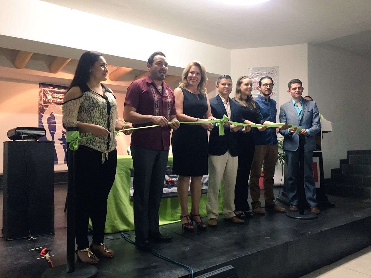 Qfm1043's tweet photo. Inicia la 1ra Semana de la Cultura en @CulturaBJ https://t.co/H2A9qonAjH