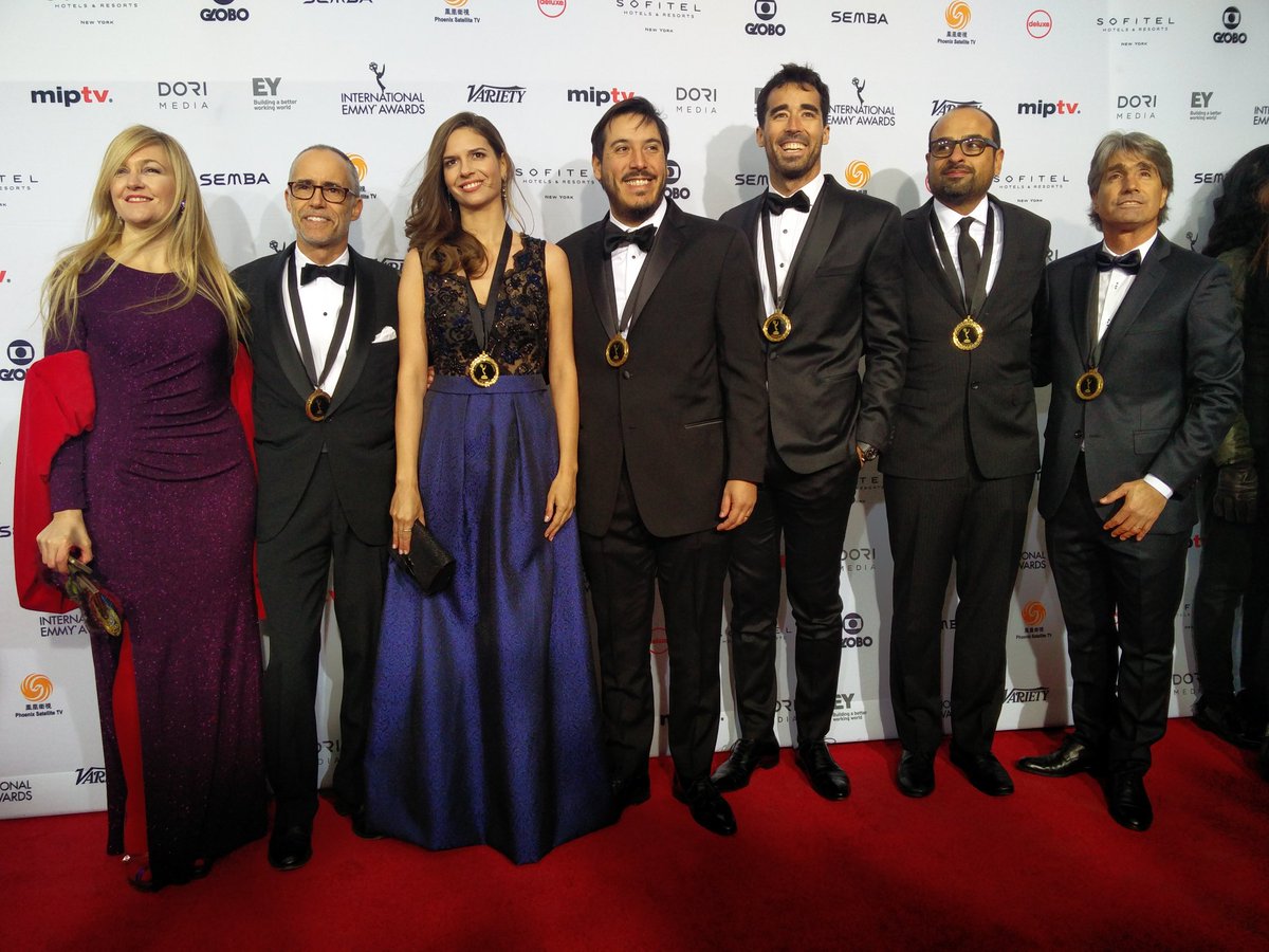 iemmys's tweet photo. Best Drama Nominees of “La Casa del Mar” walk the red carpet #iemmys @directvla @DIRECTVar https://t.co/bVx6GhXC9K