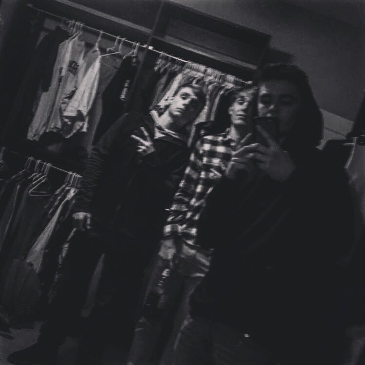 Rylinski's tweet photo. @Owen_ward4 hbd o-lington https://t.co/n6ztmRnKa4