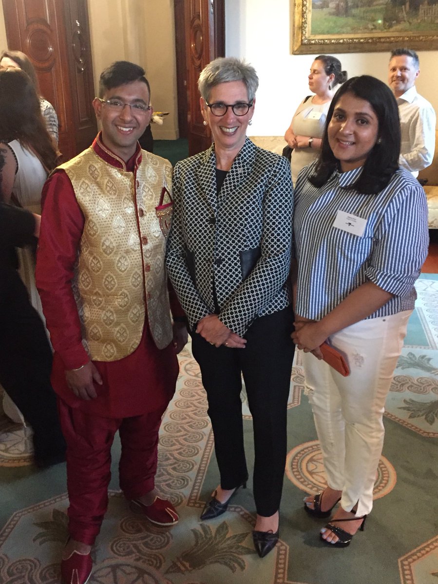 VicGovernor's tweet photo. Recognising the achievements of students and educational institutions at the 2016 Victorian International Education Awards https://t.co/NiCqBkfg6y