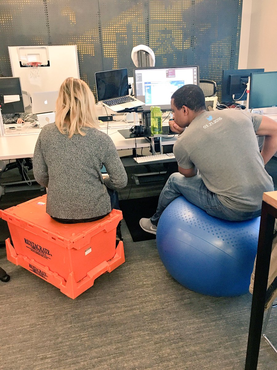 EmilyEttel's tweet photo. The creativity on this team knows no limits. #creativeseating fuels #creativethinking💡🤔 https://t.co/vpccNodU7u