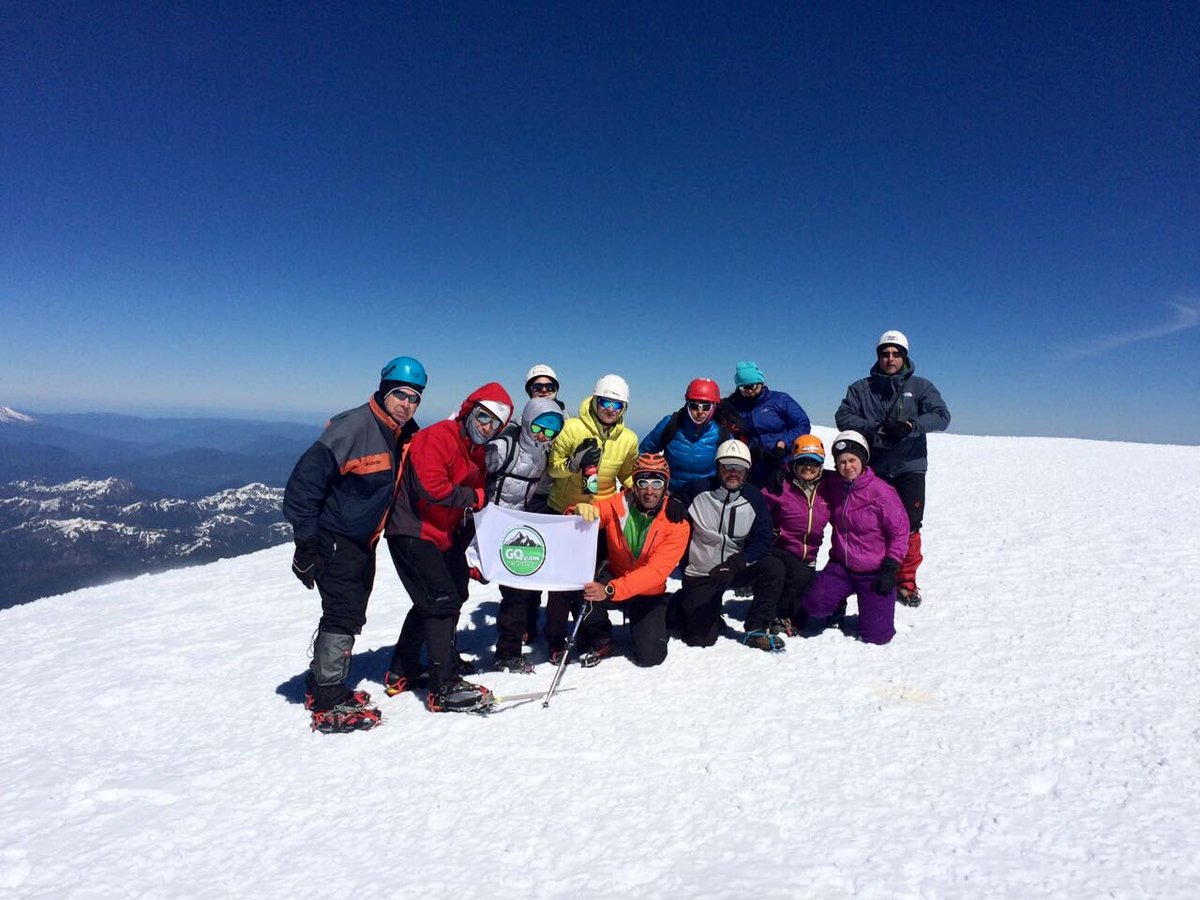 TomiCeppi's tweet photo. En la cumbre del Volcán #Lanin!Felicitaciones a todo el equipo del @goteampilar por el gran esfuerzo! #VamosGo https://t.co/KzspnlKcu2