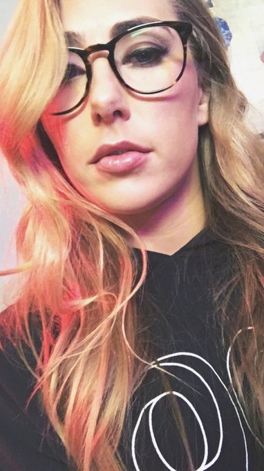 this filter is called moody https://t.co/4xDSyhVaeh